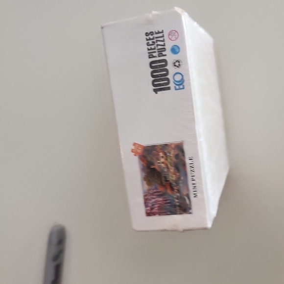 Mini puzzle 1000 pieces eco NWT Nib New - Picture 6 of 7